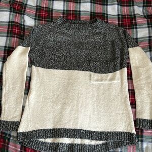 Gray/White Sweater
